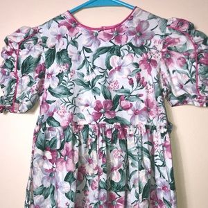 Floral, Girls, Vintage Dress. 👗🌸🌱